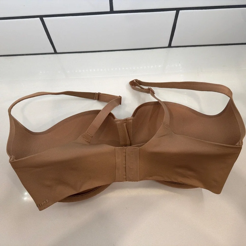 Skims# Ultimate Teardrop Push-Up Plunge Lined Underwire Bra US Size 34DDD - Picture 3 of 5
